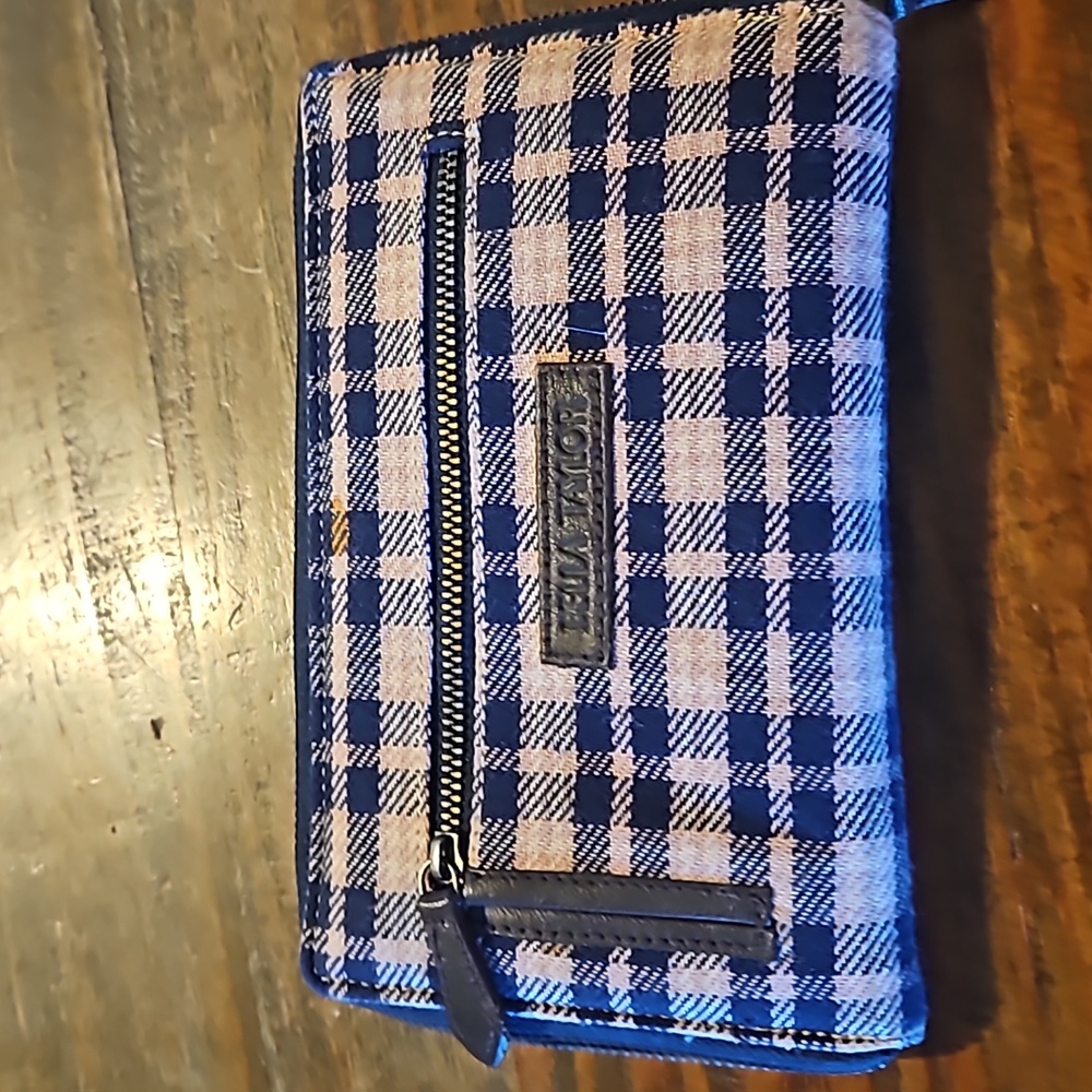 Bella Taylor wallet Peach/Navy Blue
